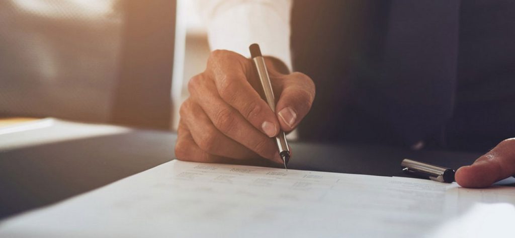 قوانین-تعمیرگاه-مجاز-تی-وی-مانیتور
